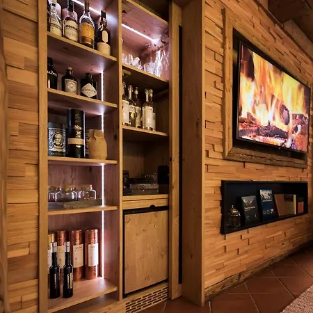 Sepp & Hannis Im Dorf Aparthotel 4*