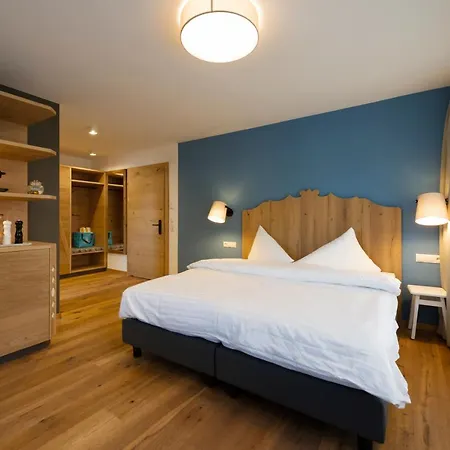 Sepp & Hannis Im Dorf Apart Otel