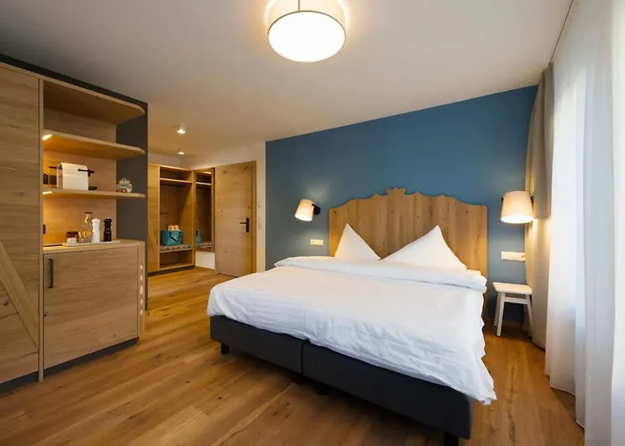 Sepp & Hannis Im Dorf Aparthotel