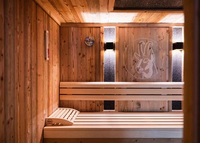 Sepp & Hannis Im Dorf