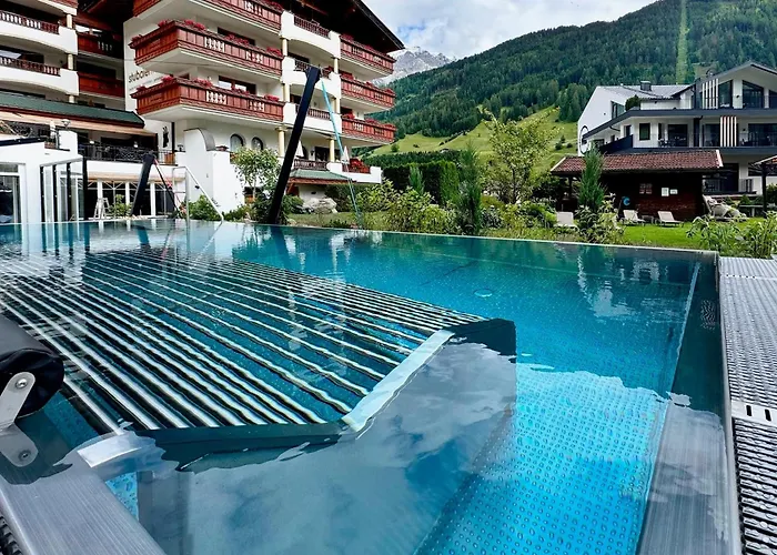 Sepp & Hannis Im Dorf