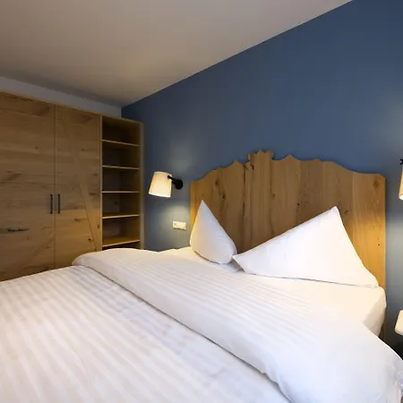 Aparthotel Sepp & Hannis Im Dorf Neustift im Stubaital