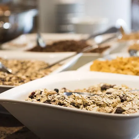 Aparthotel Sepp & Hannis Im Dorf Neustift im Stubaital