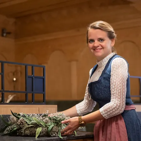 Aparthotel Sepp & Hannis Im Dorf 4*