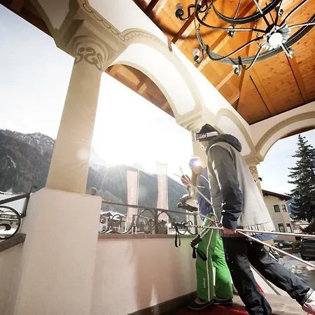 Apartahotel Sepp & Hannis Im Dorf Neustift im Stubaital
